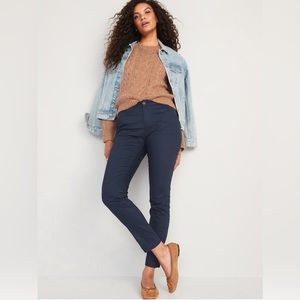 NWT Old Navy High Waisted Wow Skinny Pants, Blue, Size 18P